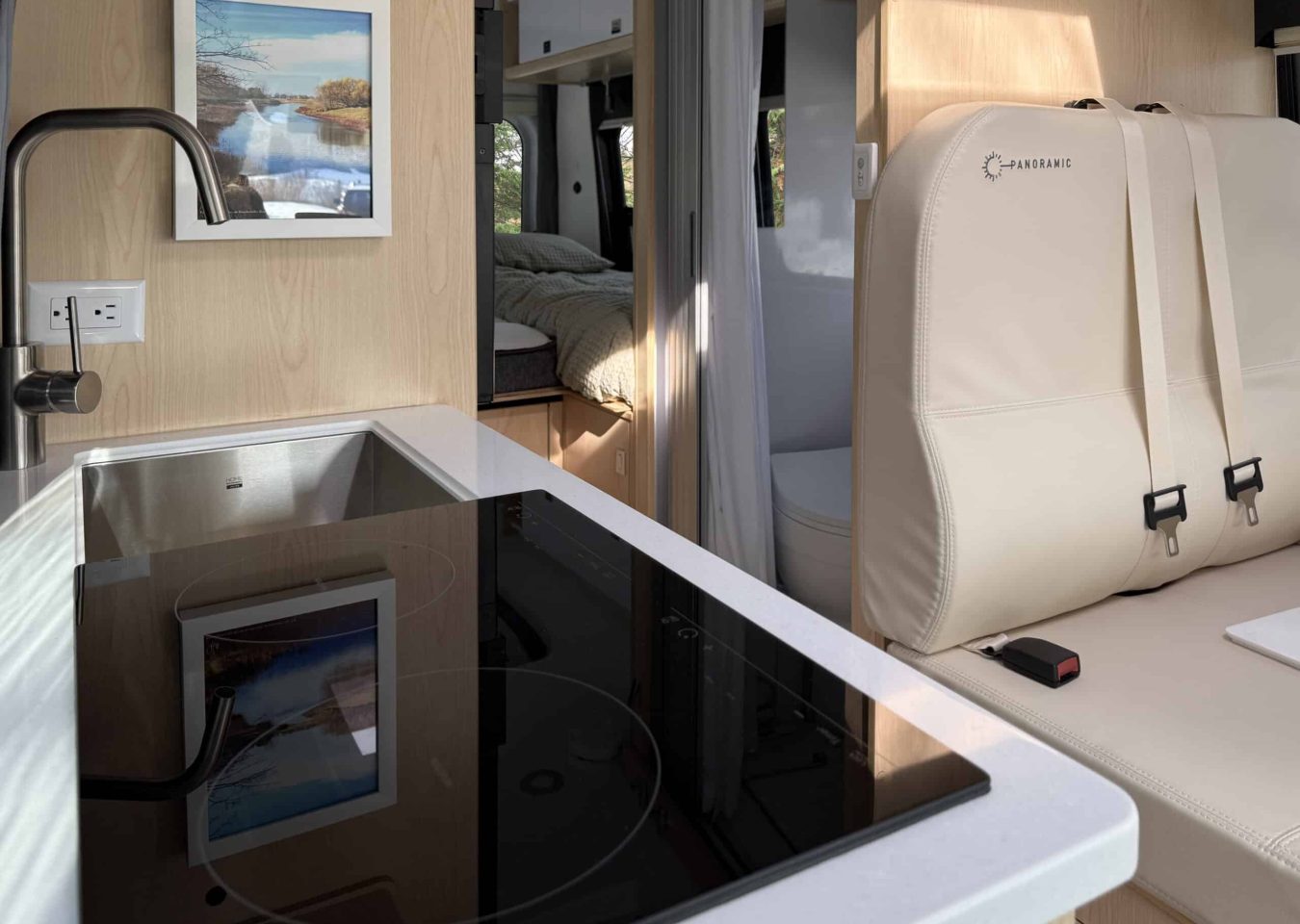Panoramic, VR, RV, RAM, ProMaster, GL, cuisine, évier, banquette