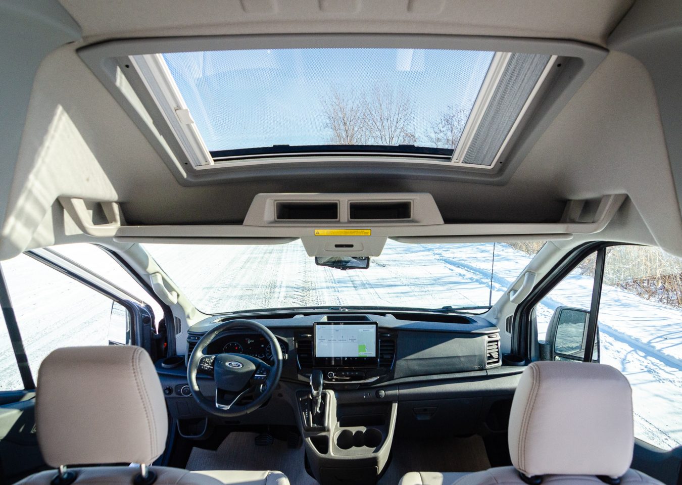 Perspective, Ford, Transit, VR, RV, intérieur, Chambly, cabine de pilotage, skylight